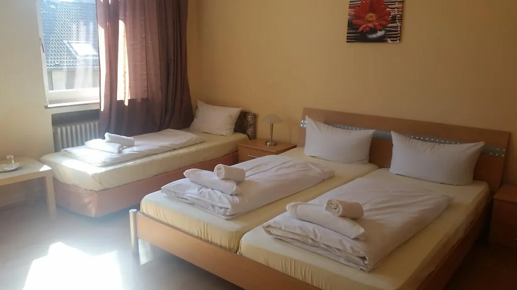 ***  Hotel Bejuna By Vivere Stays Dusseldorf Germany
